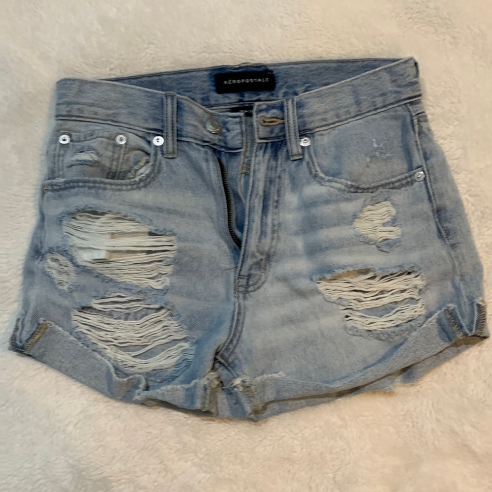 Aéropostale ripped denim jean shorts mom short